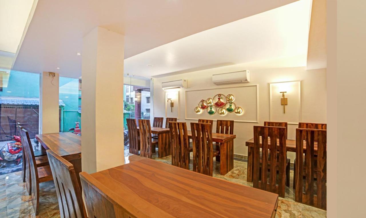Treebo Lazystay Elite Bhubaneswar Dış mekan fotoğraf