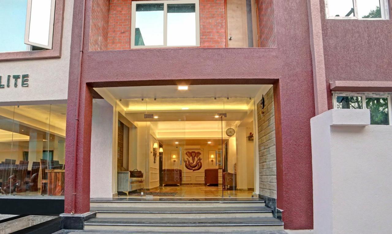 Treebo Lazystay Elite Bhubaneswar Dış mekan fotoğraf